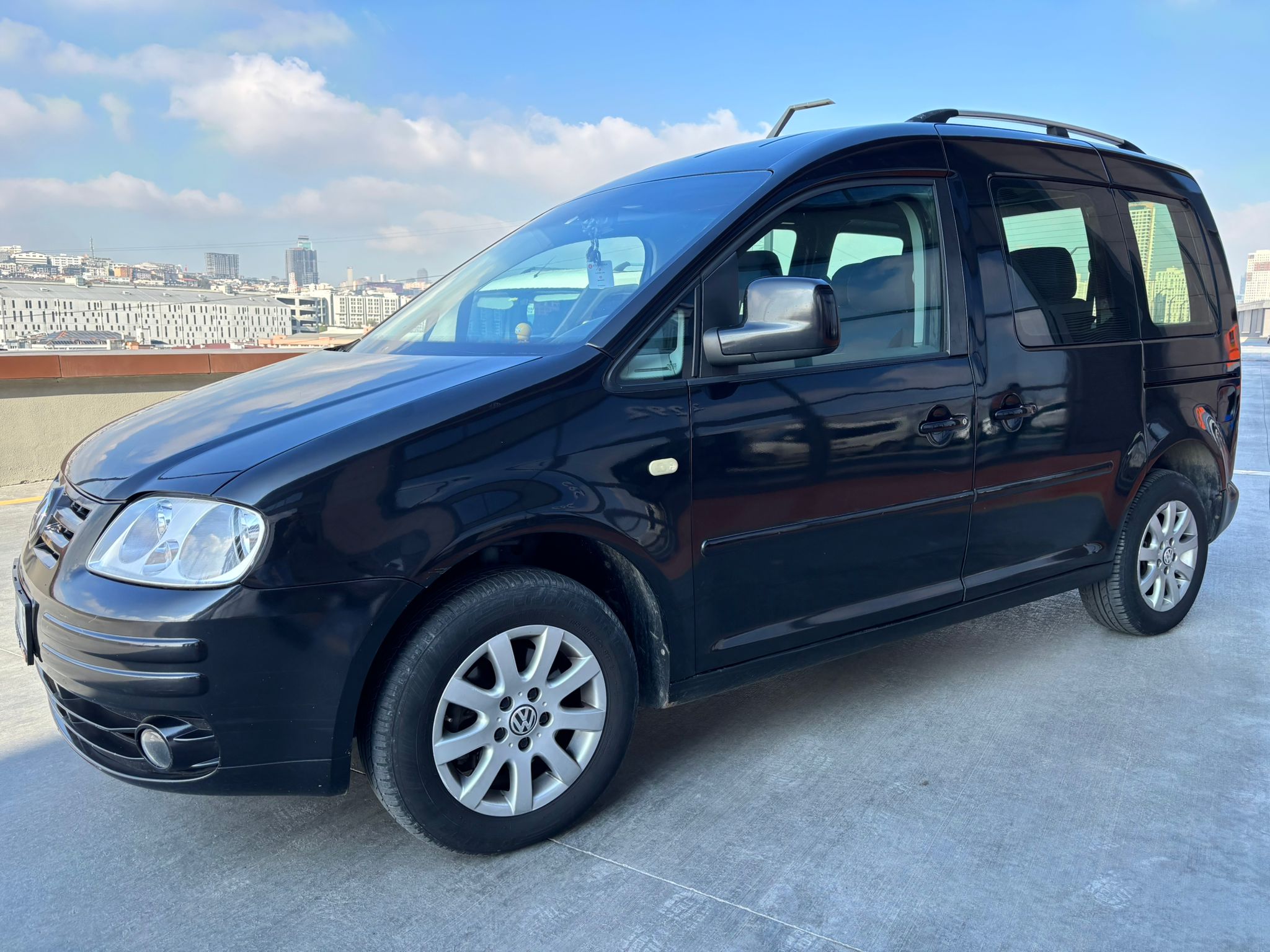 34 RON 61 CADDY FOTO (7)