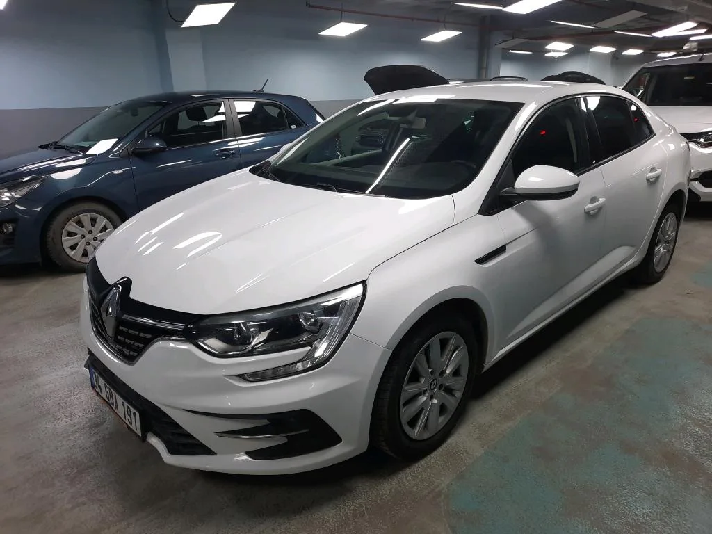 34 GBA 191 MEGANE FOTO (6)